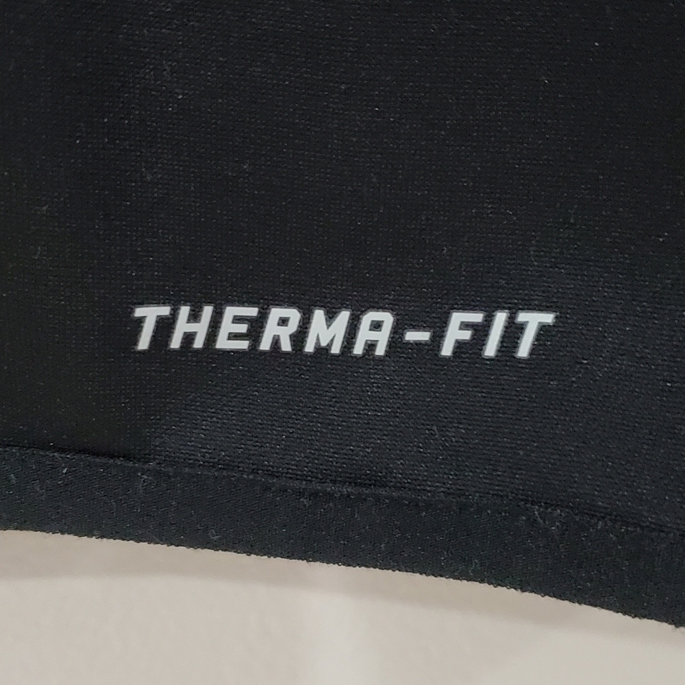 NIKE Therma Pixelated Swoosh Hoodie - Picture 7 of 8